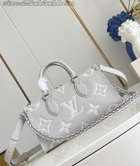 Louis Vuitton LV OnTheGo East West Handbag M23640