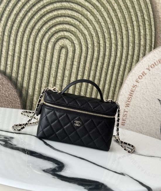 Chanel Grained Leather Box Bag 66035