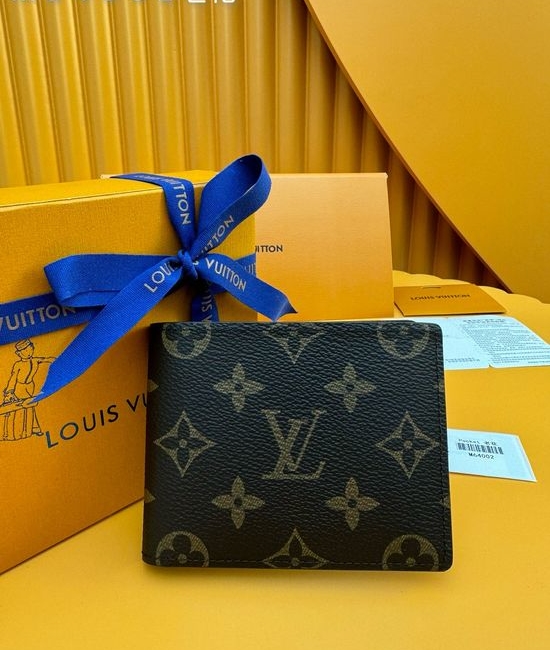 Louis Vuitton LV Monogram Slim Card Wallet M64002