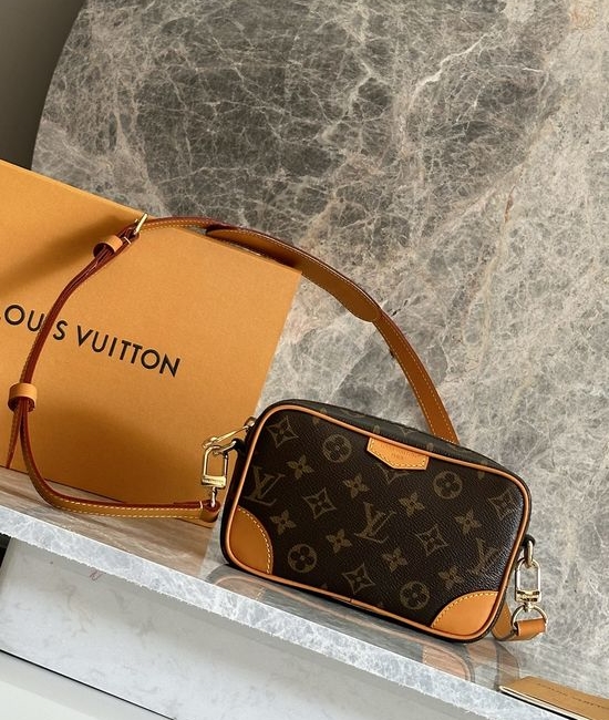 Louis Vuitton LV Trocadero Mini Crossbody Bag M14058