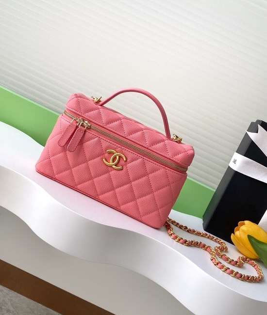 Chanel 25C Grain Calfskin Chain Clutch With Detachable Strap AP4583