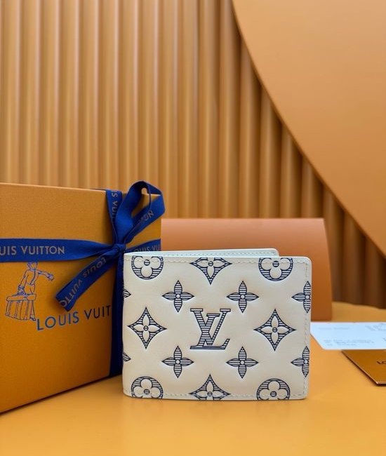 Louis Vuitton LV Monogram Multiple Leather Wallet M83380