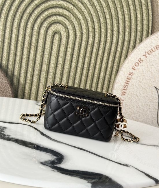 Chanel Enamel Buckle Adjustable Cosmetic Bag 66040