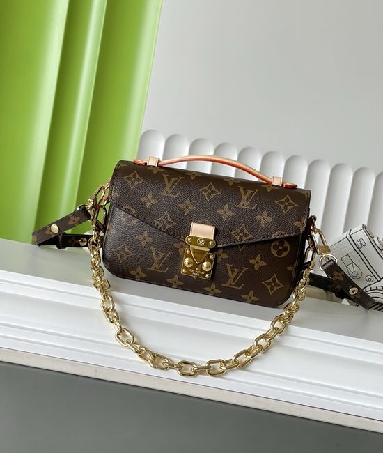 Louis Vuitton LV POCHETTE METIS Messenger Bag M46279