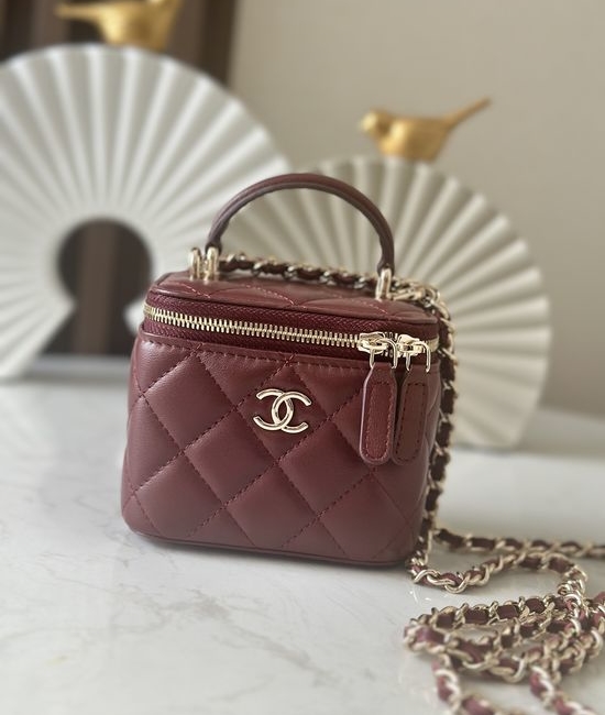 Chanel Chain Cosmetic Bag With Handle 66020