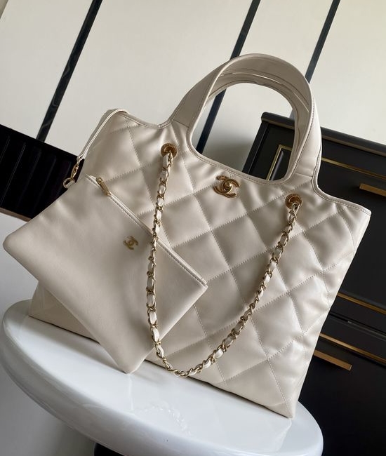 Chanel Classic Tote Bag with Wallet AS8023