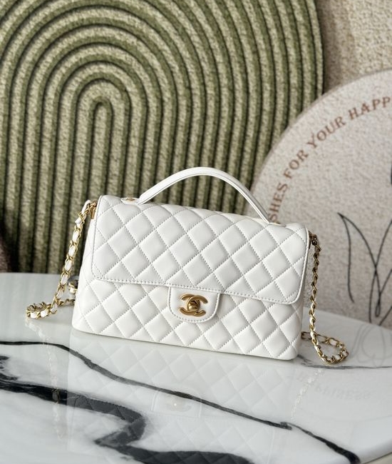 Chanel Kelly Handbag With Bottom Studs 3345