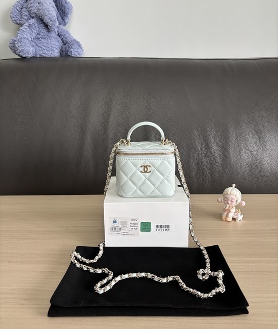 Chanel Classic Chain Handbag A68092