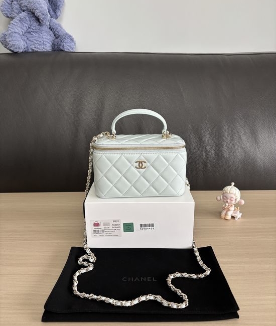 Chanel Classic Vanity Case with Chain A68087