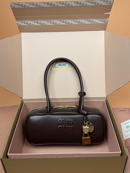 Miu Miu Beau Calfskin Handbag 5BB173