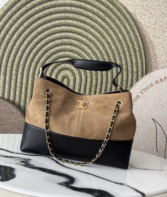 Chanel Suede Quilted Handbag 3351