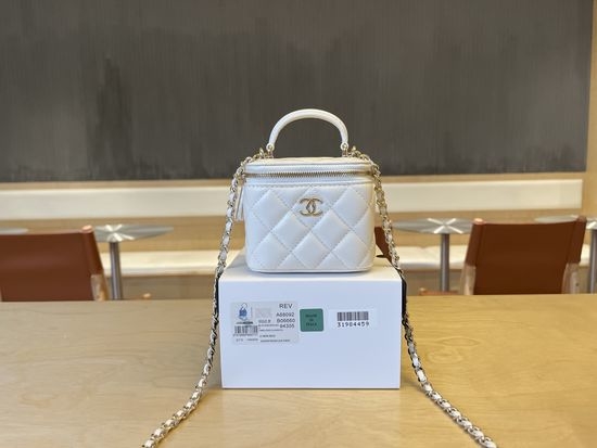 Chanel Classic Chain Handbag with Mirror A68092