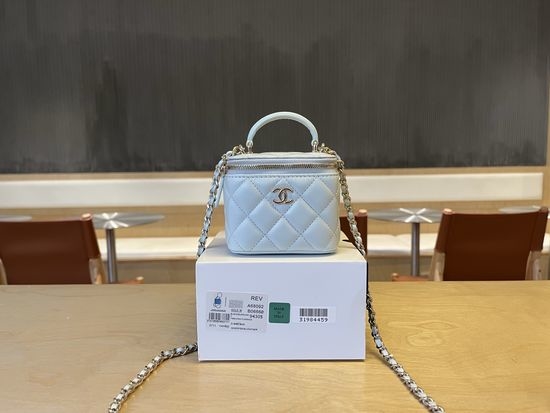 Chanel Classic Chain Handbag with Mirror A68092