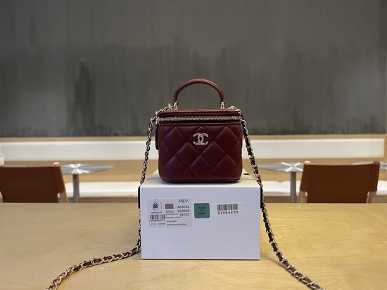 Chanel Classic Small Chain Vanity Case A68092