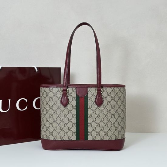 Gucci Leather Shoulder Bag Red Accent 836849