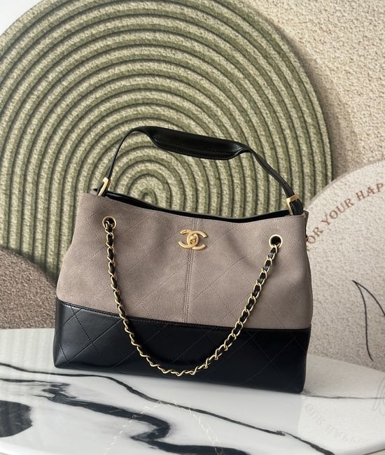 Chanel 25A Lambskin Quilted Tote Bag 3351