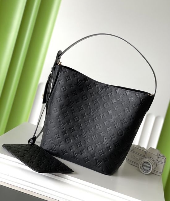 Louis Vuitton LV ALL IN Large Full Leather Bucket Bag M13044