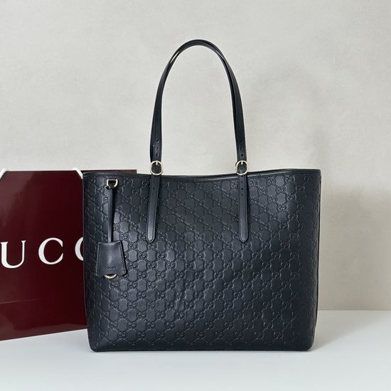 Gucci Embossed Leather Tote Bag 847455