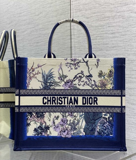 Christian Dior CD Tote Bag Large Size Lotus Floral Embroidery Monogram Multicolor Design 8001