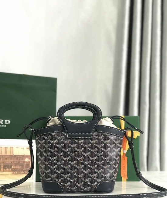 Goyard Drawstring Casual Crossbody Bag 19371