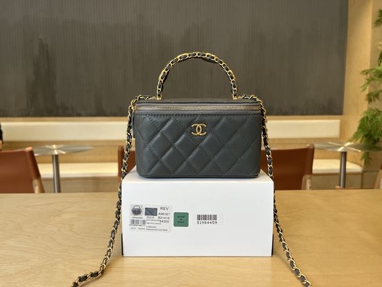 Chanel Vanity Case Double C Handle A96161