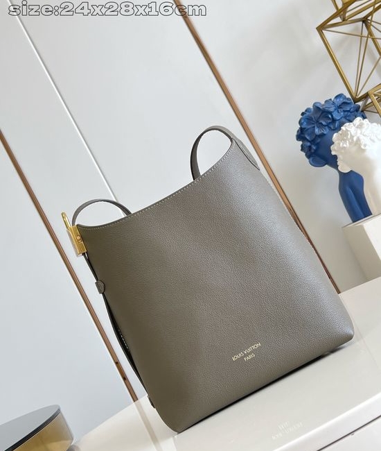 Louis Vuitton LV Low Key Hobo Small Leather Handbag 15551