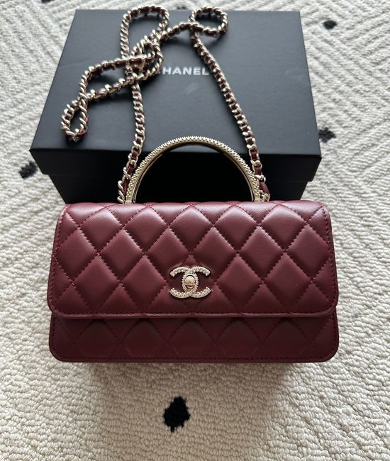Chanel Classic Lambskin Zipper Wallet AP4931