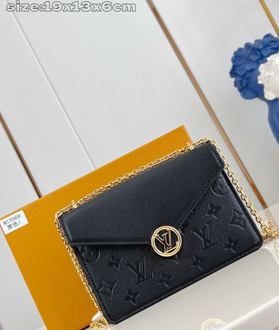 Louis Vuitton LV Wallet On Chain Rosy M13569