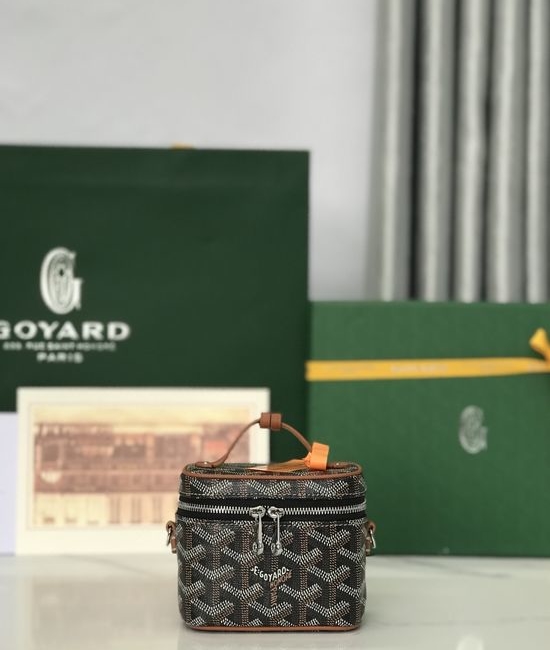 Goyard MUSE NANO Cosmetic Bag 020253