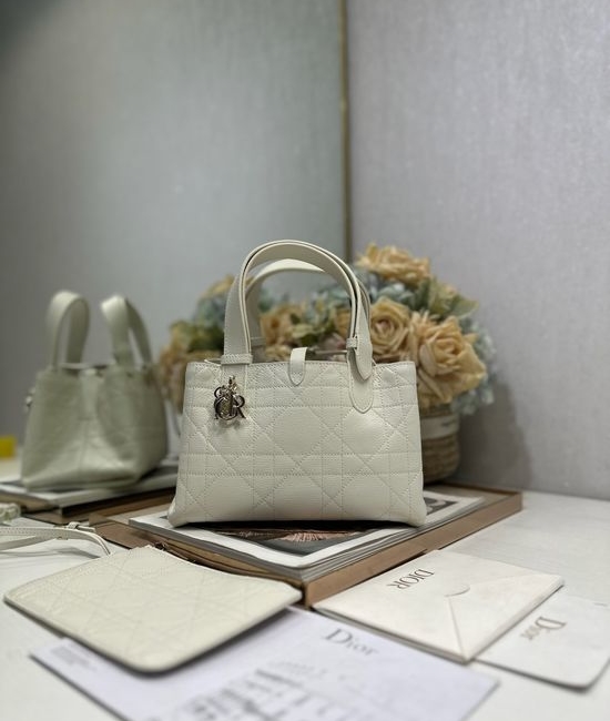 Christian Dior CD Toujours Leather Handbag 1188