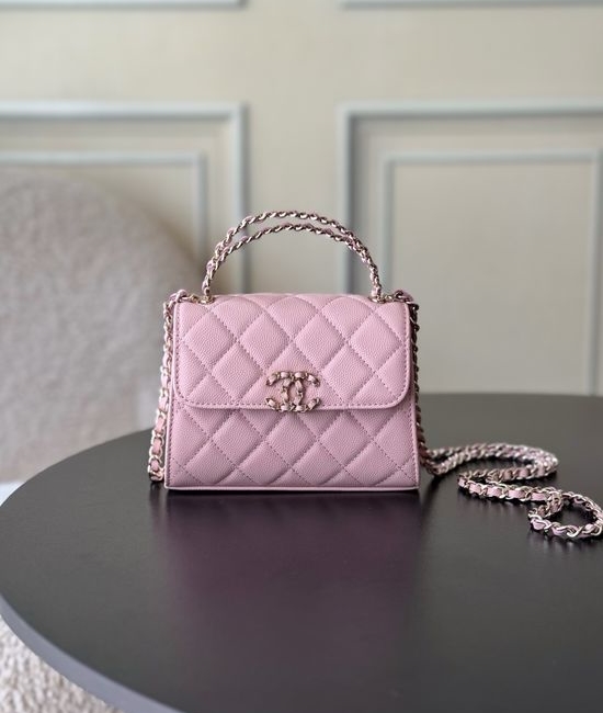 Chanel Kelly Handle Bag 18K Light Gold Hardware 96148