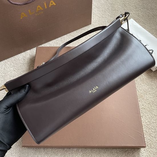 Alaia EAST WEST Leather Shoulder Bag 115501