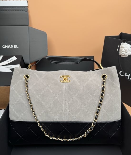 Chanel Hobo Shopping Bag Quilted 5657