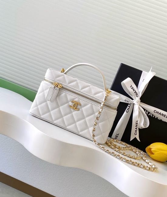 Chanel 26C Lunch Box Classic Quilted Bag AP5120