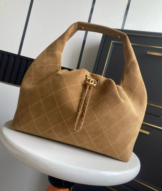 Chanel Hobo Bag Leather Shoulder Bag AS5967