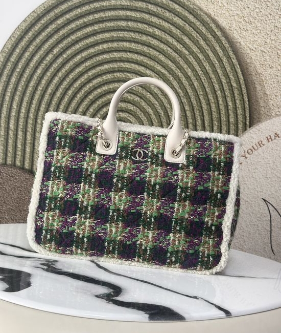 Chanel Coco Neige Plaid Beach Tote 25N