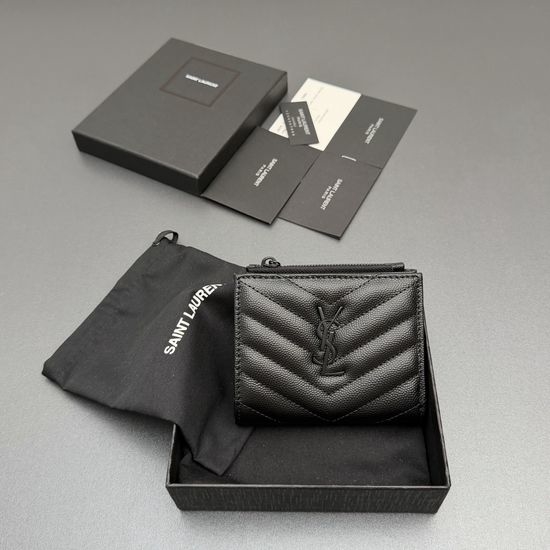 Yves Saint Laurent YSL Matelasse Grain Leather Zip Wallet 17700