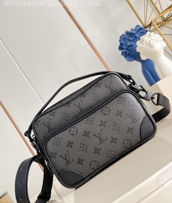 Louis Vuitton LV Nil Crossbody Bag M26783