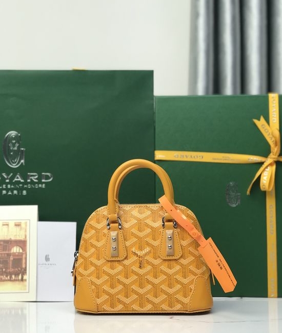 Goyard Vendome Nano Shell Bag 020256