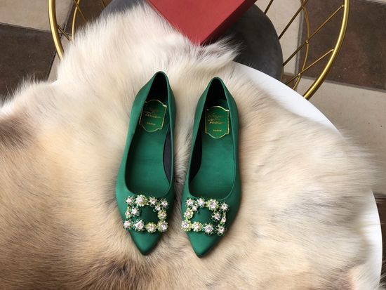 Roger Viver Silk Upper Rhinestone Buckle Comfortable Elegant Dress Shoes