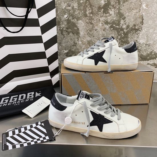 Golden Goose Glitter Accent Distressed Casual Sneakers Comfortable Daily Walking Shoes
