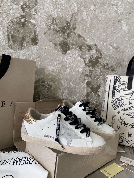 Golden Goose Vintage Distressed Leather Casual Daily Sneakers