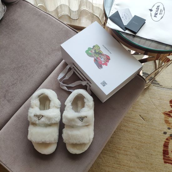 Prada Soft Plush Home Shoes Adjustable Comfort Casual Footwear