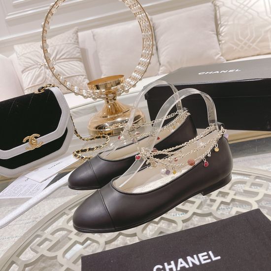 Chanel Ballet Flats with Delicate Chain Decor Soft