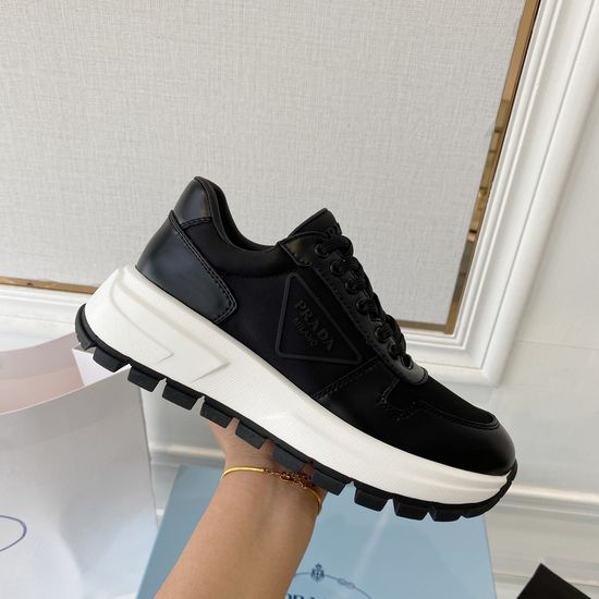 Prada Classic Leather Low-top Casual Shoes with Logo Detail