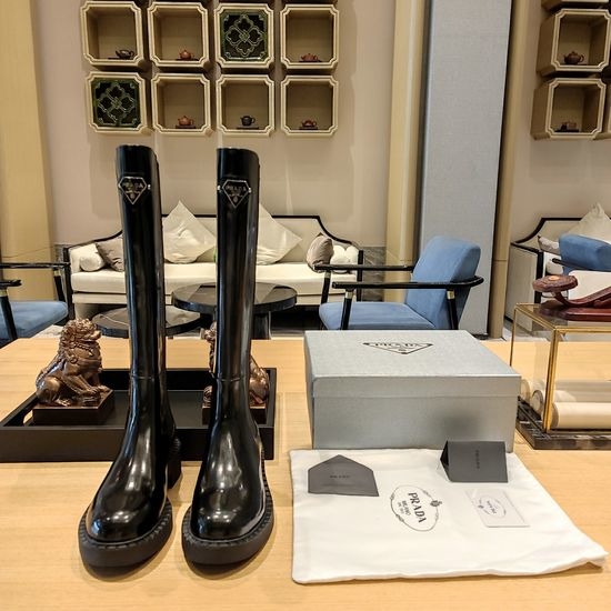 Prada Premium Leather Boots with Metal Decor Comfortable Non-slip Sole