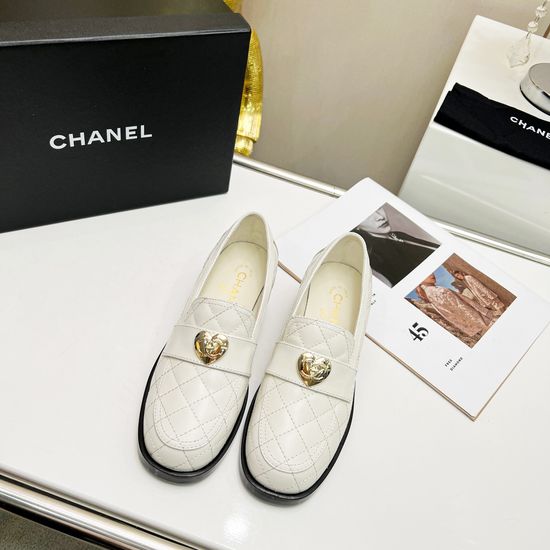 Chanel Heart Quilted Leather Loafers Soft Breathable