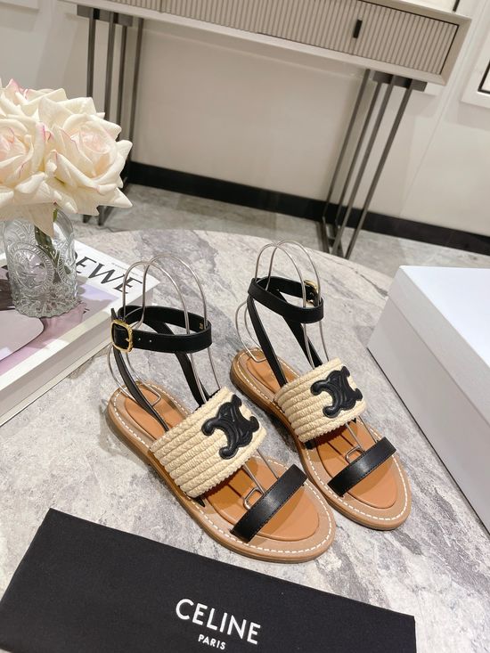 Celine Vintage Closed Toe Casual Cowhide Sandals