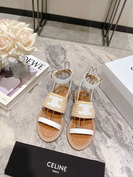 Celine Vintage Closed Toe Casual Cowhide Sandals