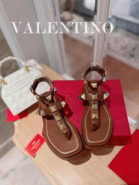 Valentino Rhinestone Element Thick Sole Comfortable Sandals